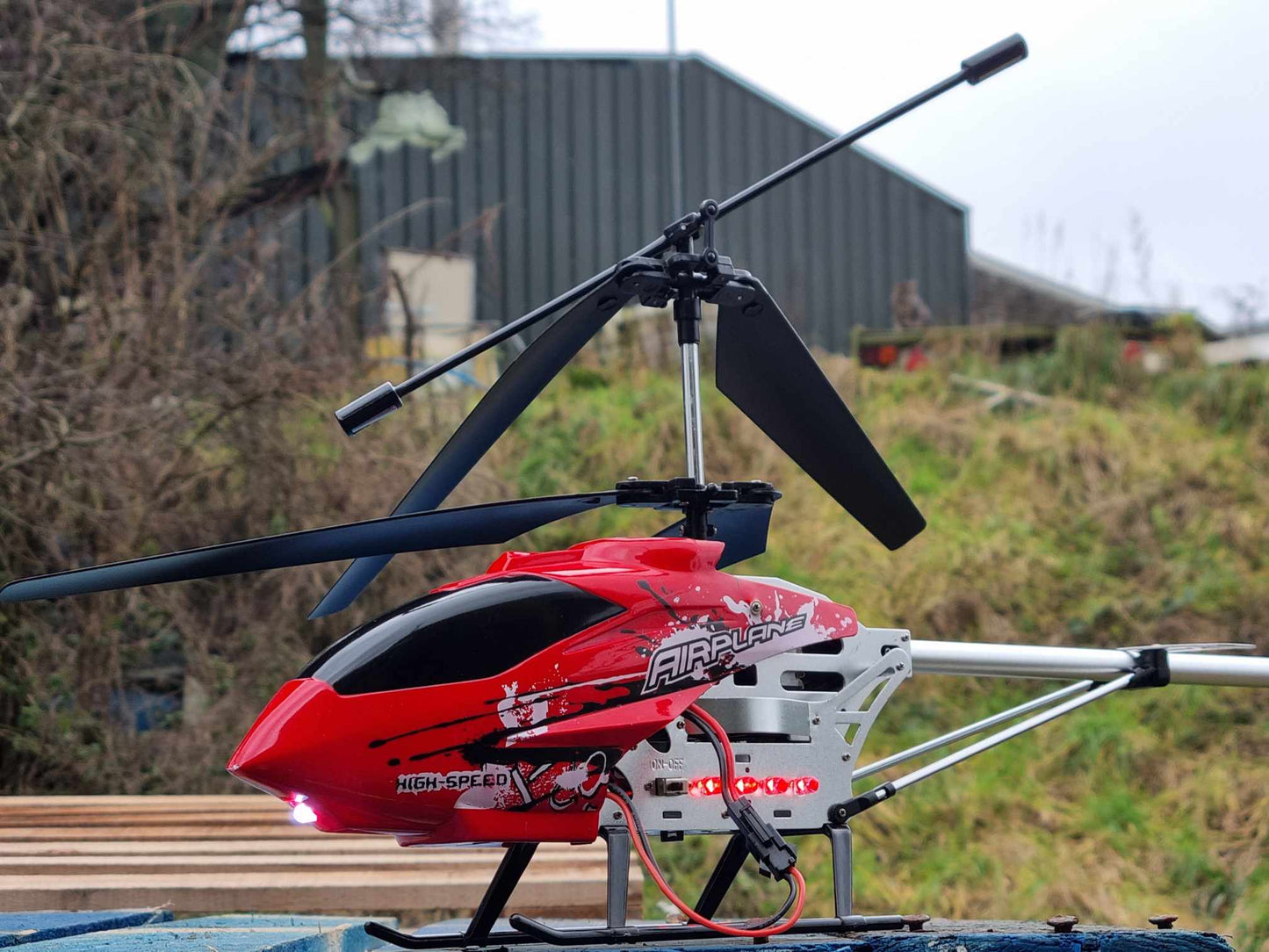 Remote control RC alloy shark indoor or outdoor model gyro helicopter 3.5ch easy fly 2.4ghz air plane model drone