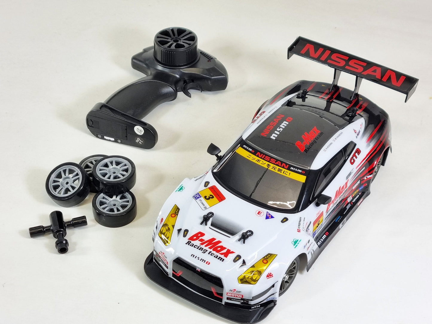 RC Nismo Nissan Skyline Radio Control 4WD Drift Car Model 4x4 Super GT Autobacs Racing Club LISENCED Nissan Product 1:16 Scale