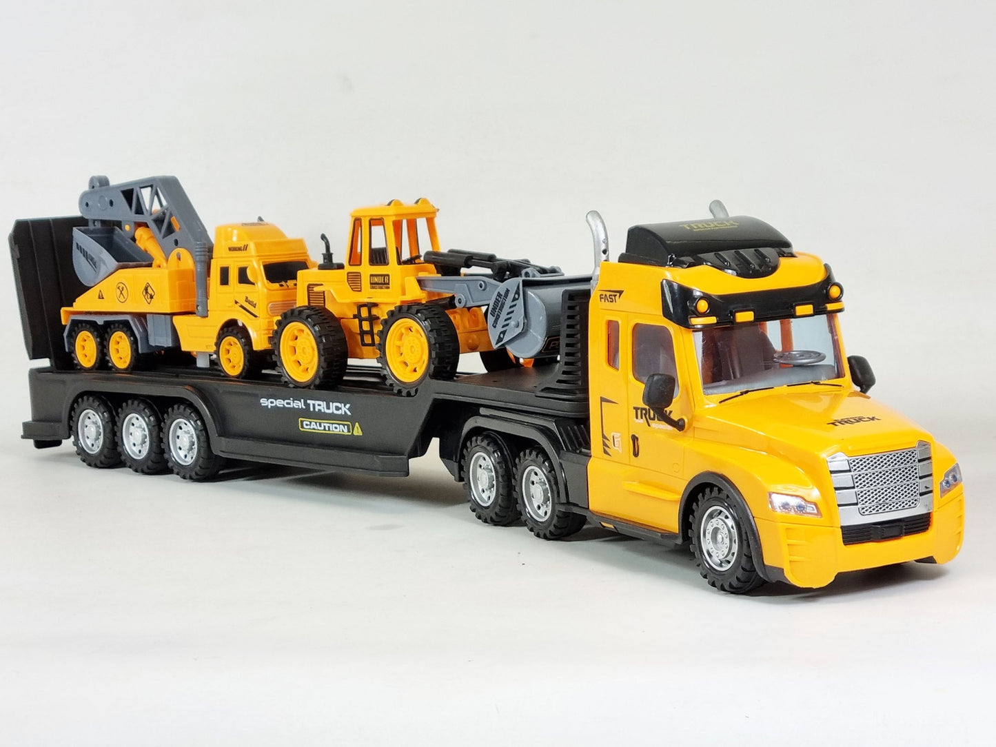 Remote Control Kids RC Lorry Truck Wagon And Trailer With Action Figures Building Site Mode Toy Set Digger Crane
