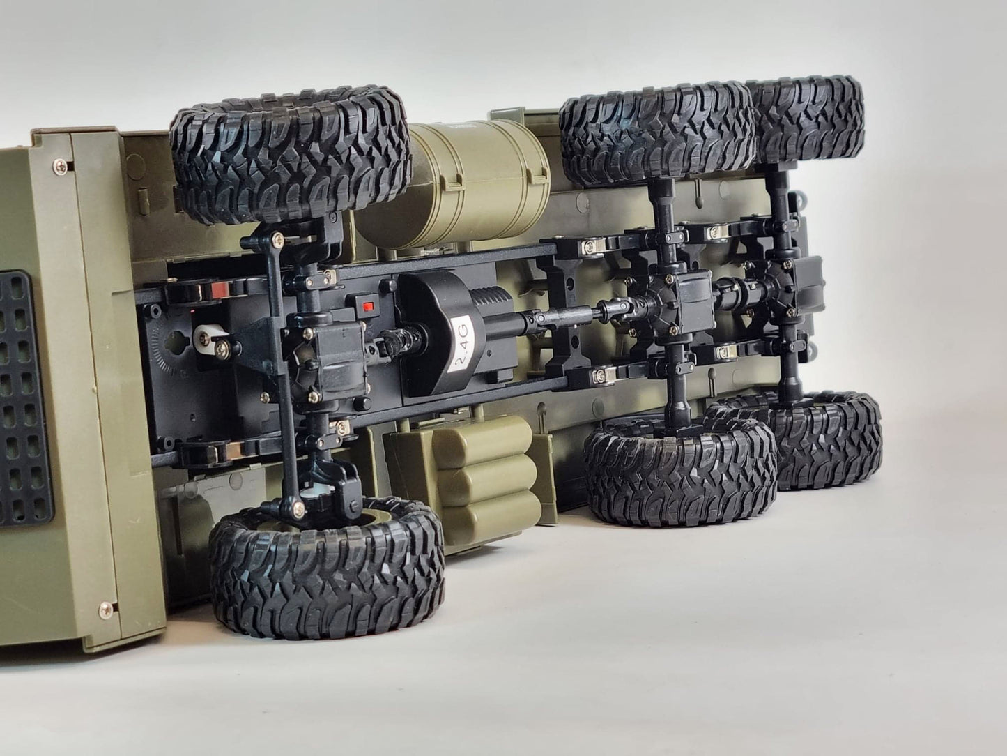 RC Military Truck Willys Jeep 6WD Off Road 6x6 FY00A Radio Control Army Truck Radio Control 1/12 US Army Model Tank