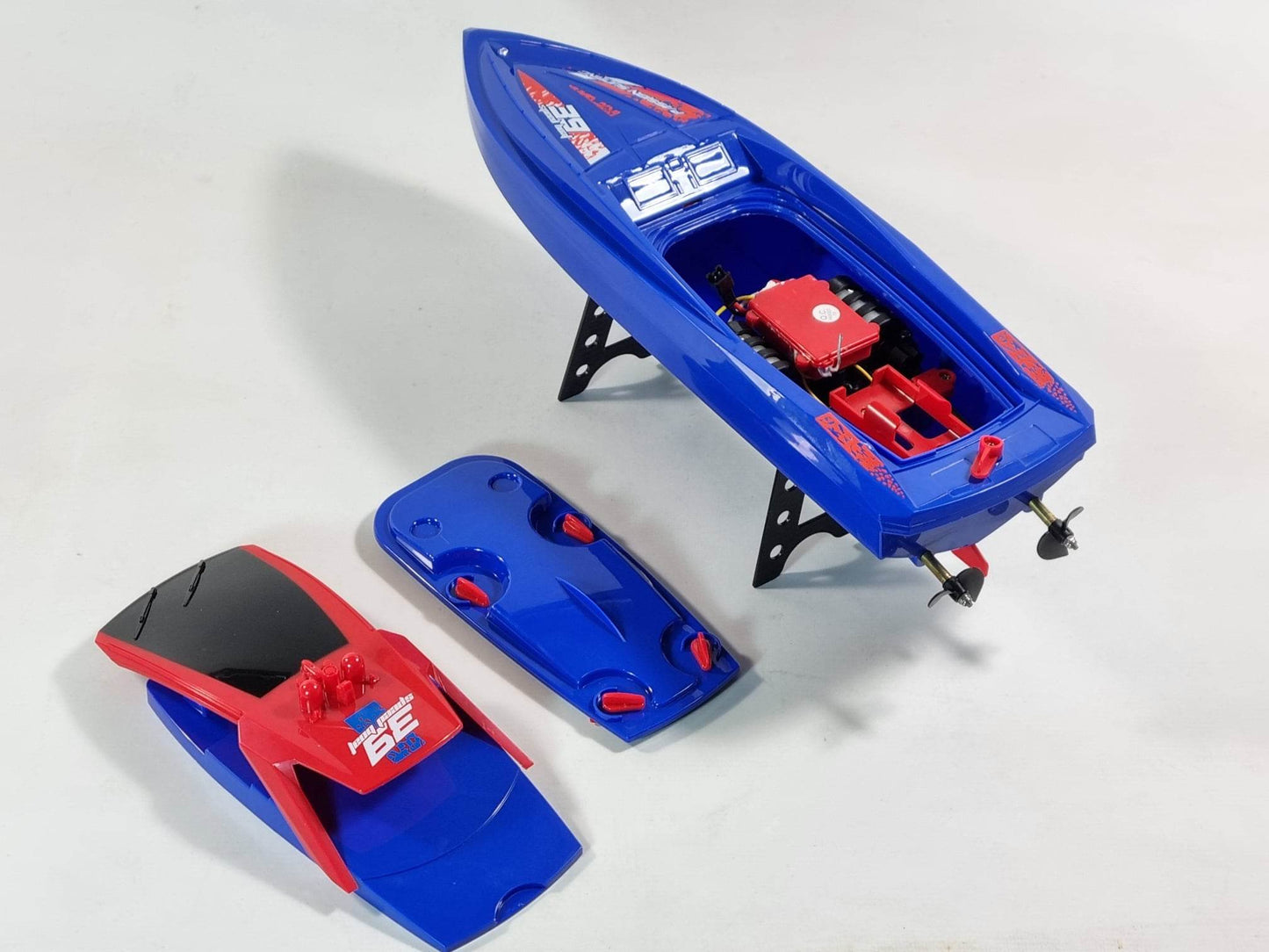 RC Racing Speedboat Rabing H100 H109 Twin Motor 2.4ghz Atlantic Yacht R/C Race Boat 35KMH Battery power