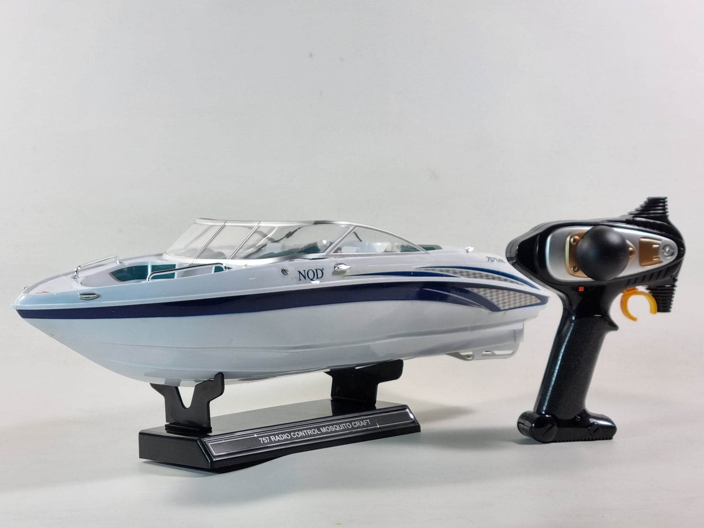 1:25 White Radio Remote Control RC Atlantic Sea Tour Racing Speed Boat Yacht RTR