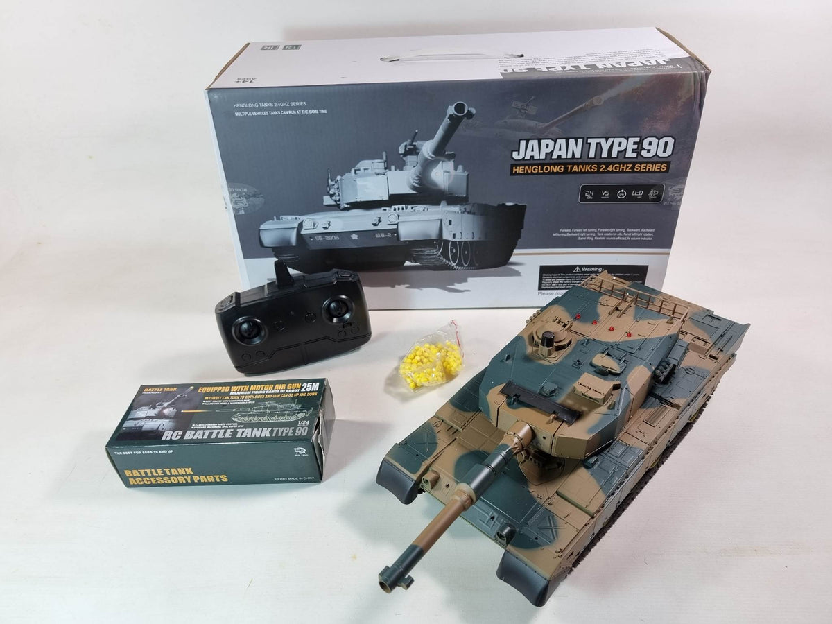 Heng Long 3808 Type 90 RC tank with controller and accessories