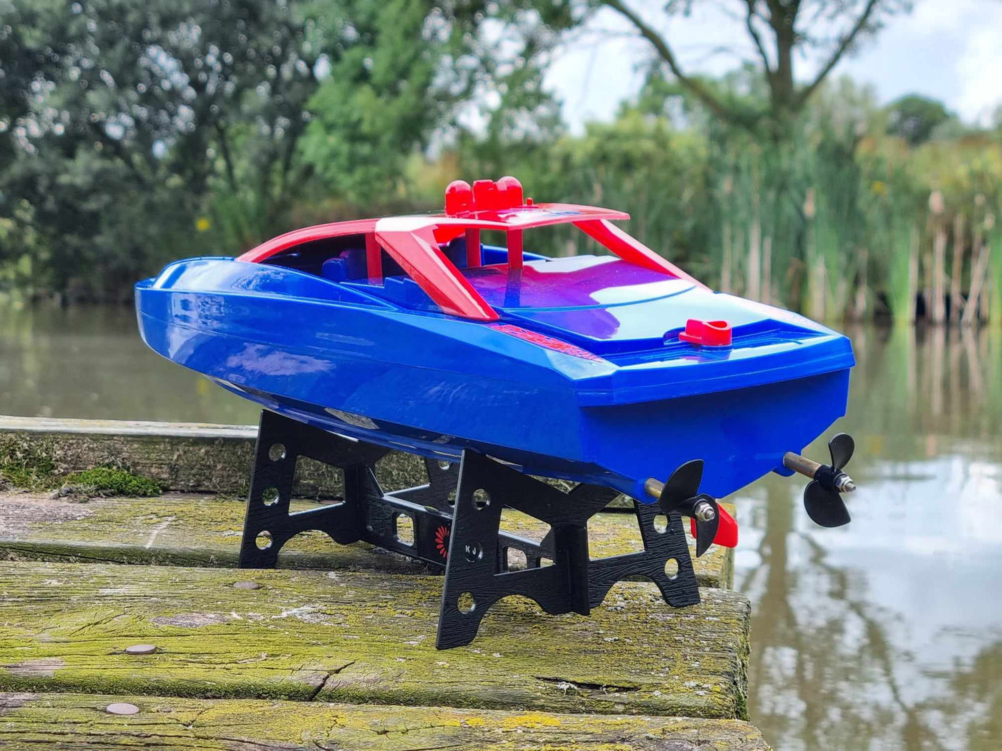 RC Racing Speedboat Rabing H100 H109 Twin Motor 2.4ghz Atlantic Yacht R/C Race Boat 35KMH Battery power