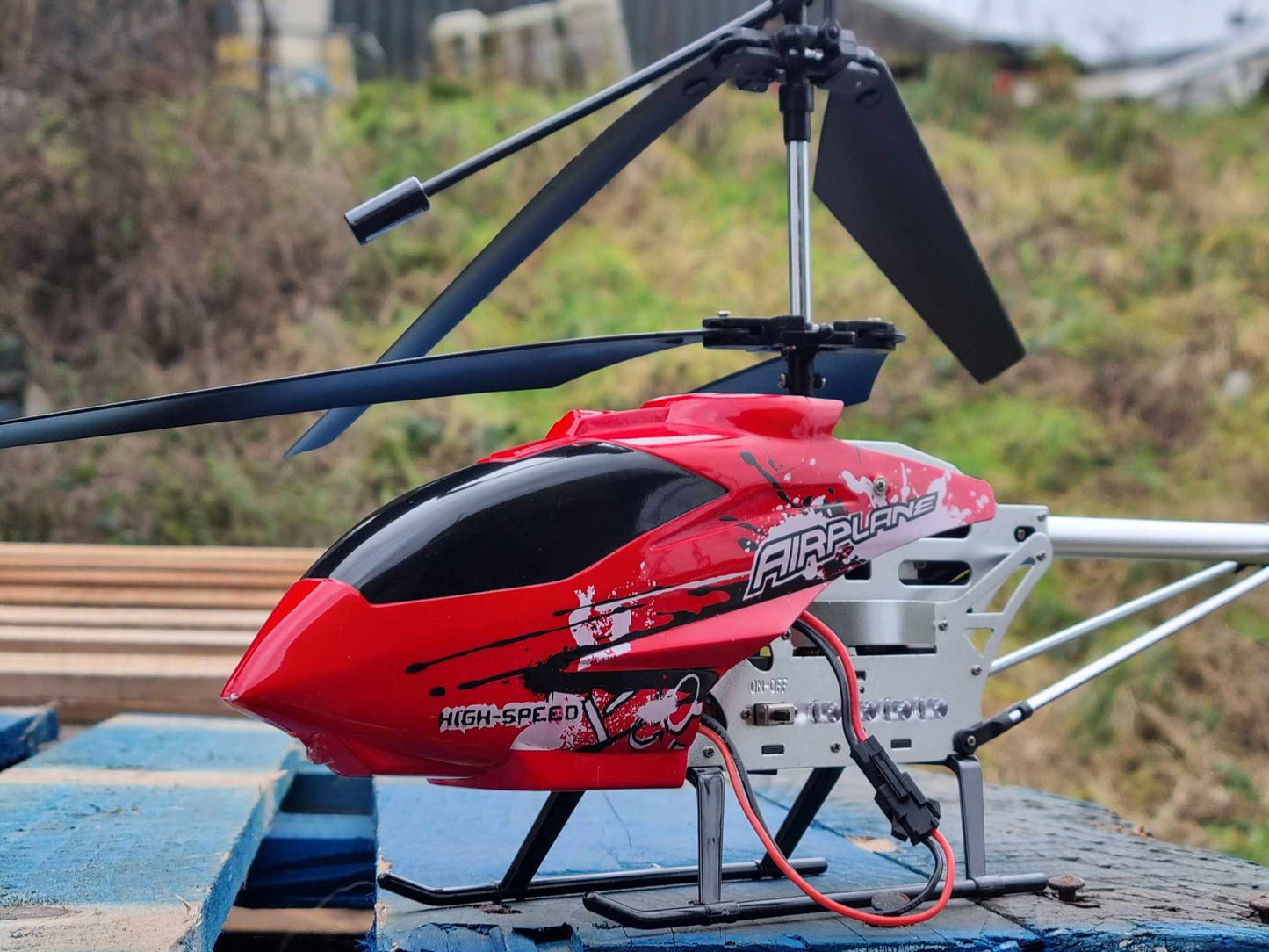 Remote control RC alloy shark indoor or outdoor model gyro helicopter 3.5ch easy fly 2.4ghz air plane model drone