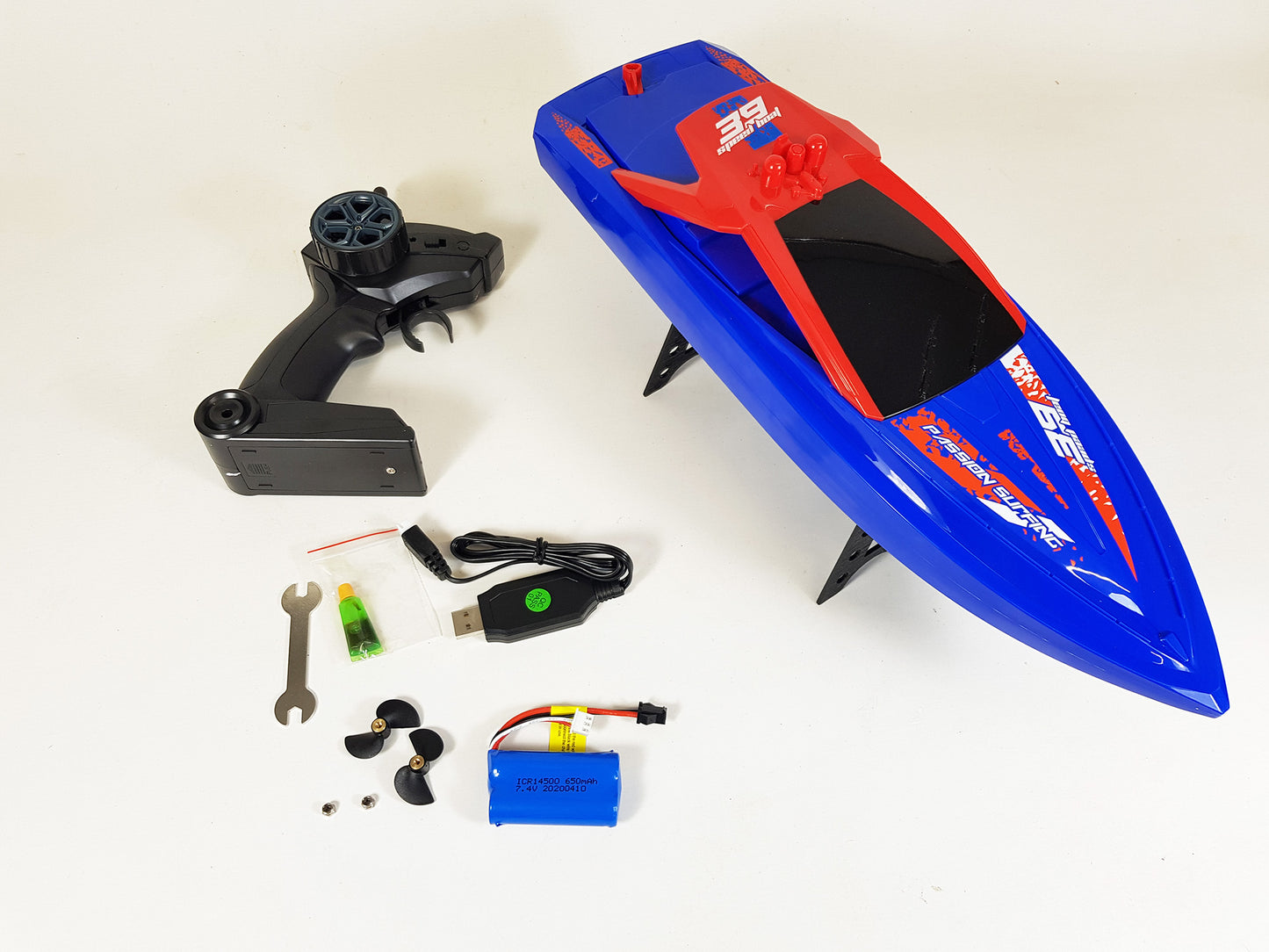 RC Racing Speedboat Rabing H100 H109 Twin Motor 2.4ghz Atlantic Yacht R/C Race Boat 35KMH Battery power