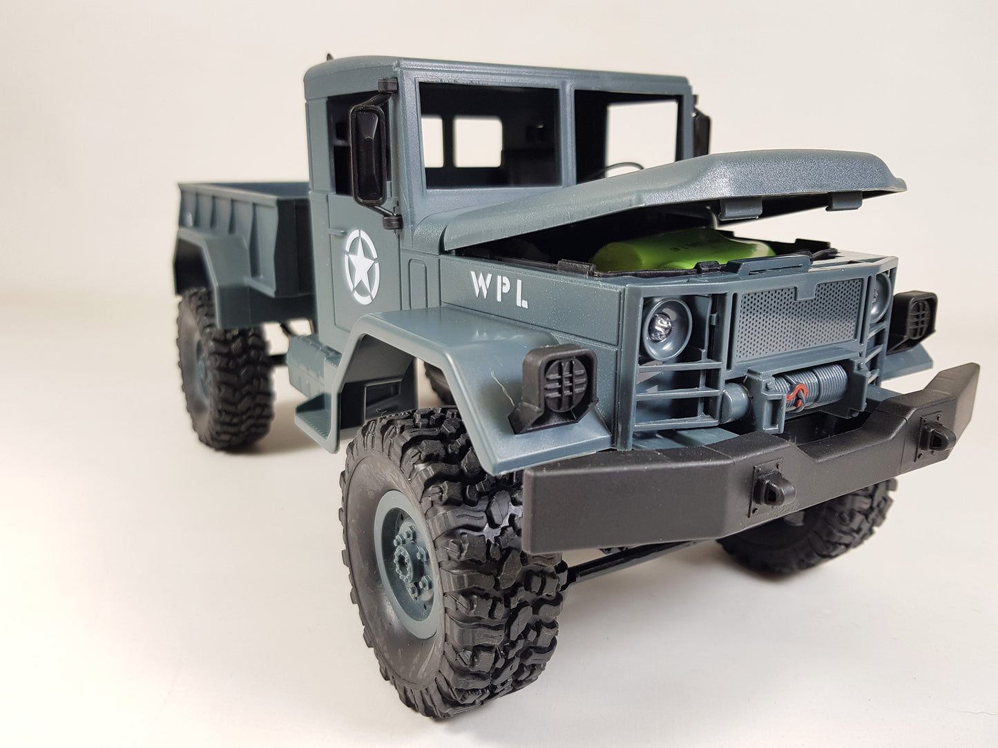 WPL Heng Long 4x4 Radio Control Military Off Road Rock Climbing Willys Jeep Truck Model 4WD US Army