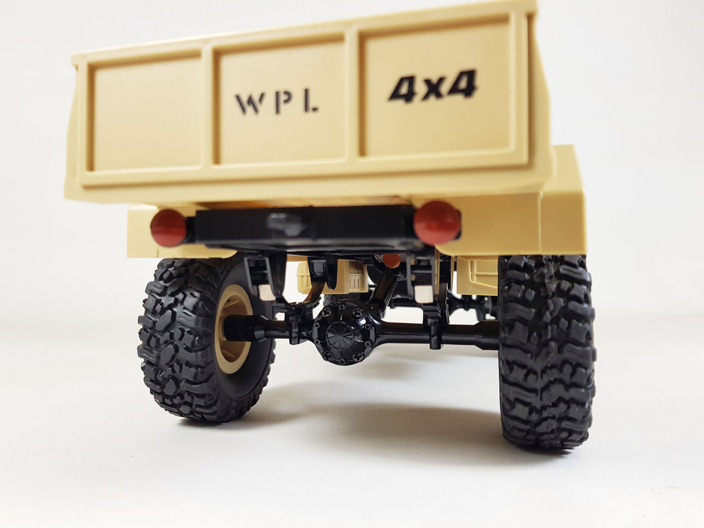 WPL Heng Long 4x4 Radio Control Military Off Road Rock Climbing Willys Jeep Truck Model 4WD US Army