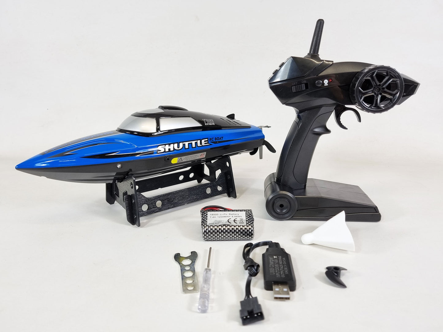 2.4G STORM RC Boat 20mph High Speed Remote Control Racing Ship Water Speed Boat
