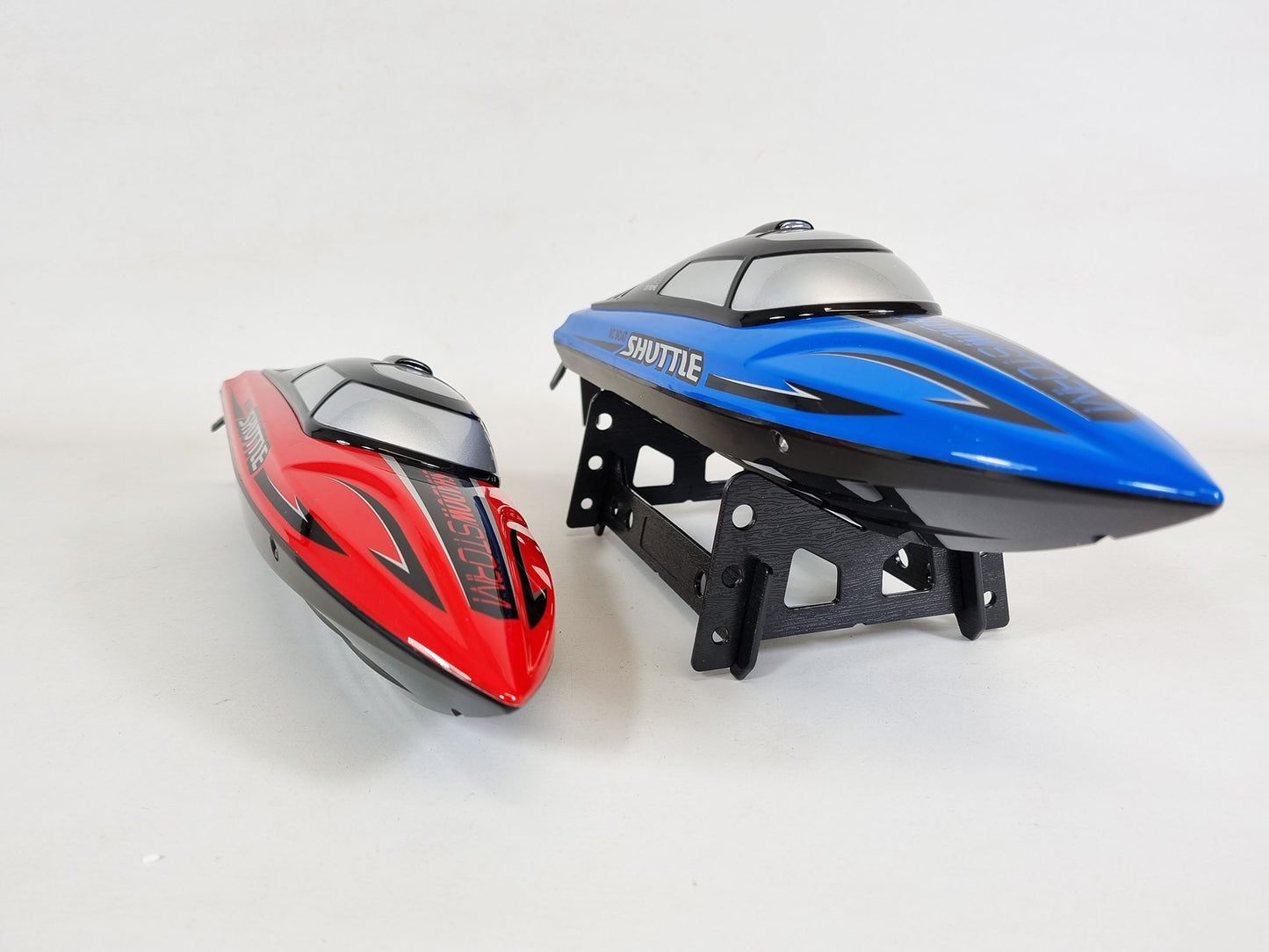 2.4G STORM RC Boat 20mph High Speed Remote Control Racing Ship Water Speed Boat