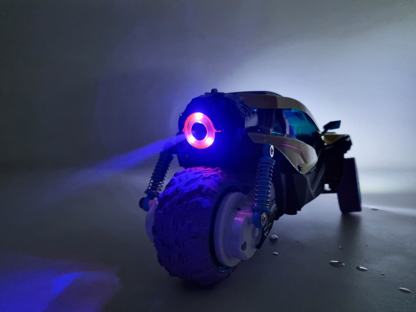 RC Buggy Off Road Trike RC Car Rock Climbing Radio Control LED Lights REAL SMOKE Motorbike Toy Rubber Wheels