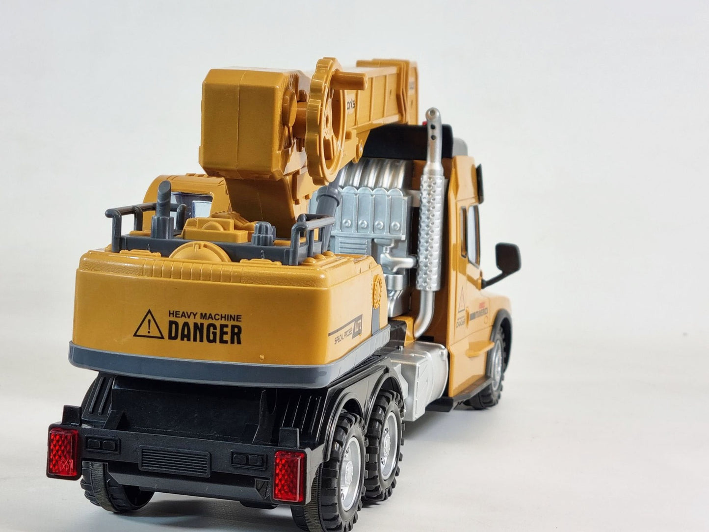 Radio Control Construction Model RC Toy Crane JCB Monster Truck Lorry