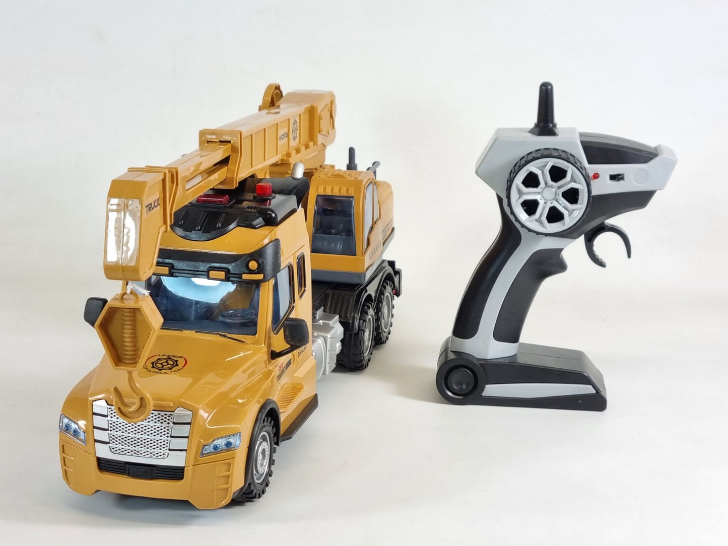 Radio Control Construction Model RC Toy Crane JCB Monster Truck Lorry