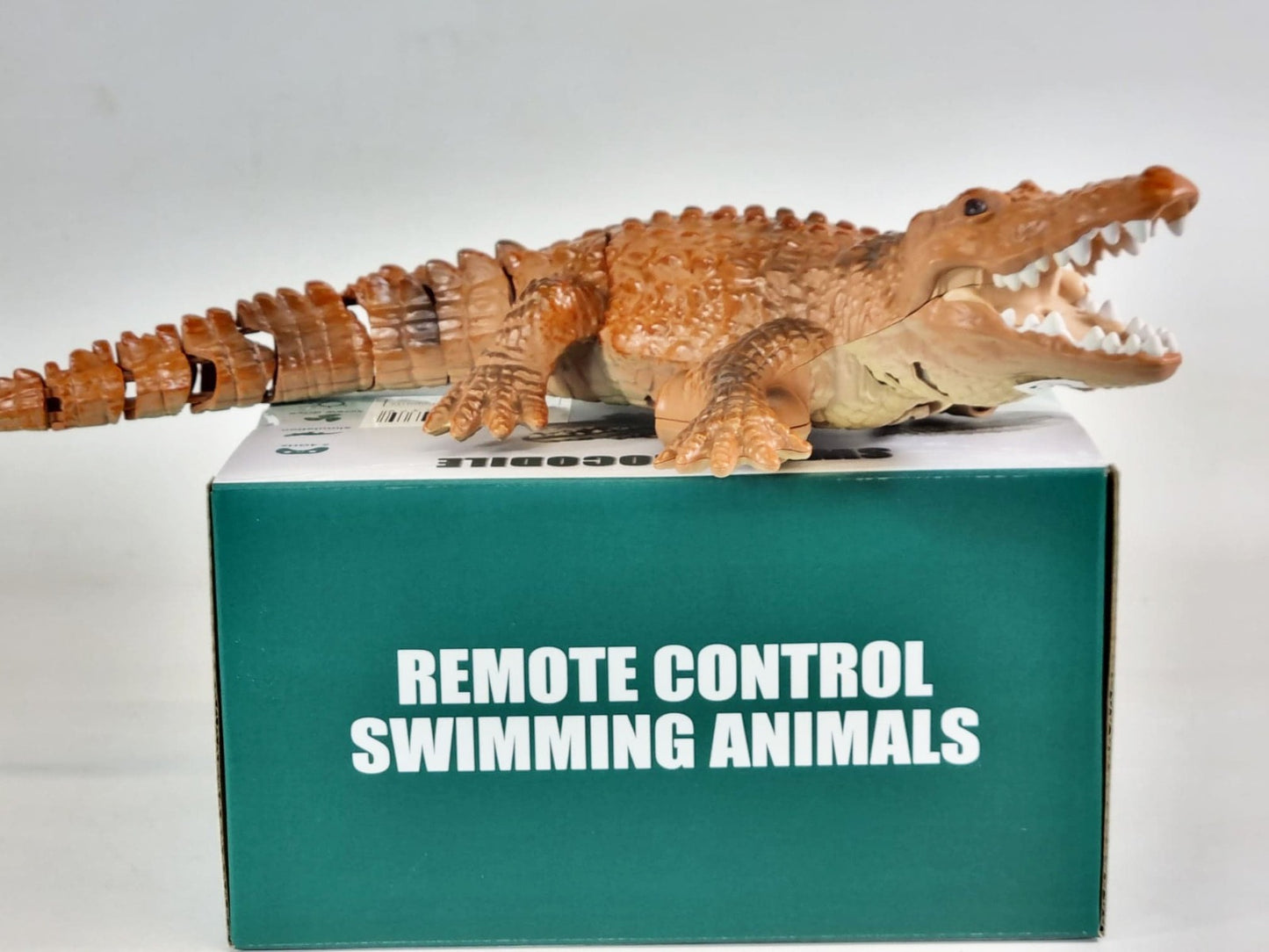 Remote Control RC Discovery Toy RC Crocodile Monster Kids Radio Control Monster Jurassic Park Bait Boat Prank Swimming alligator