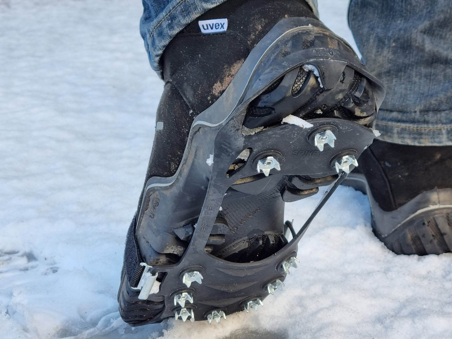 Anti Slip Spikey Snow and Ice Shoe Grips for Winter Hill Terrain Slippery Ground Sleet Show Crampon Cleets