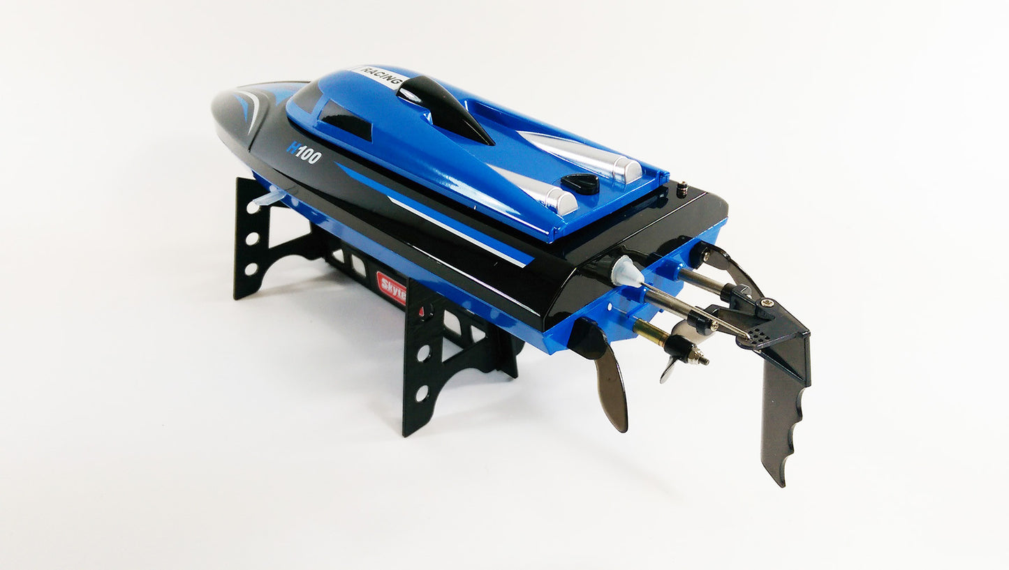 Skytech H100 Radio Control 2.4G RC Self Right High Speed Rudder Servo Performance Speed Boat NEW MODEL TOY